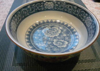 Porcelana salaterka Porcelana salaterka