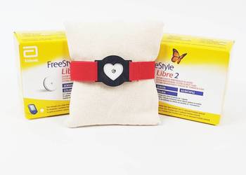 Opaska ochronna na sensor FreeStyle Libre 2 - Serduszko - Czerwona