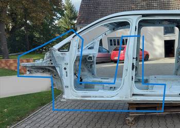 Ford Tourneo Connect III MK3 PODŁUŻNICA LEWY PRZÓD SŁUPEK ŚRODKOWY