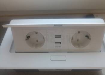 przedłużacz wpuszczany z USB