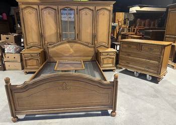 Dębowa sypialnia łóżko 140cm szafki komoda szafa lustro stelaż