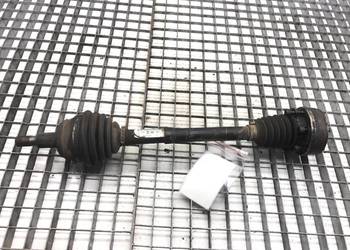 PÓŁOŚ LEWY PRZÓD SKODA OCTAVIA I 1.6 102KM 96-10 PRZEGUB