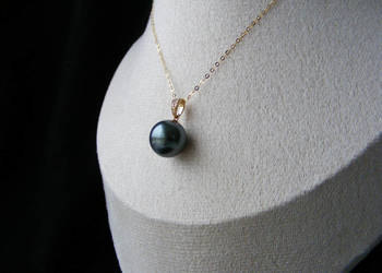 Perła Tahiti morska 10mm diamenty 0.021ct 18karatowe złoto nowy wisiorek