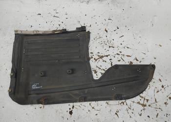 BMW G21 G20 Kombi 330e  płyta osłona dolna pod skrzynie oryg 0e0a0v2a