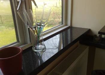 Parapet z kamienia 3 cm czarny granit STAR GALAXY