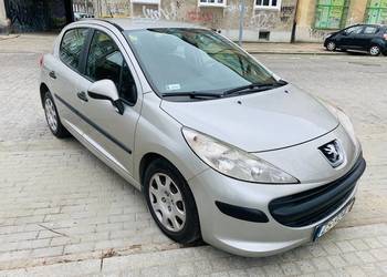 Peugeot 207 1.4 benzyna 5 drzwi