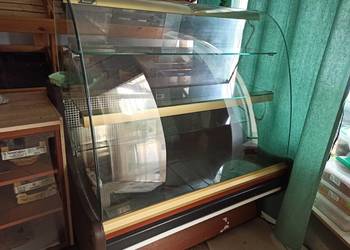 Sprzedam chłodnie  cukierniczą