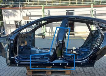 Audi A7 II 4K8 4M0 TFSI SŁUPEK ŚRODKOWY LEWY CZARNY LY9B PRÓG Audi A7 II 4K8 4M0 TFSI SŁUPEK ŚRODKOWY LEWY CZARNY LY9B PRÓG