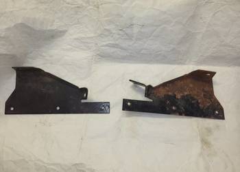 Wartburg 353 - Mocowania uchwyty chlapaczy tylnych fabryczne para