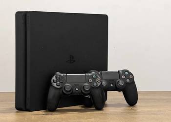 PS4 Slim 500GB + 2 pady + okablowanie