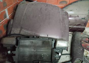 A4 97 rok. 1,6 pas, maska, drzwi, lampy