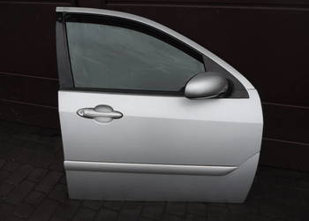 DRZWI PRAWY PRZÓD FORD FOCUS MK1 KOMBI KOLOR 08