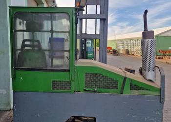 POŚREDNICZTWO  W SPRZEDAŻY Combilift C4500 wielokierunkowy wózek widłowy