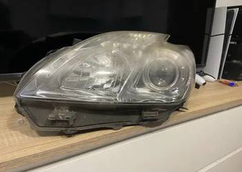 Toyota Prius lampa przednia Lewa Europa