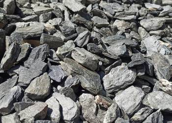 Kora Czarna łupek Bazaltowy Kora Kamienna Żwir Marianna Granitowy Janowicki