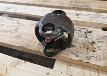 Łącznik półosi Massey Ferguson 6130, 6140, 4245