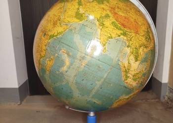 Zabytkowy globus duży PRL