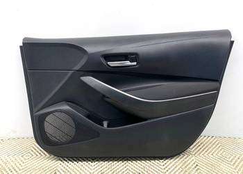 BOCZEK DRZWI PRAWY PRZÓD TOYOTA COROLLA E21 Sedan/Limuzyna TAPICERKA