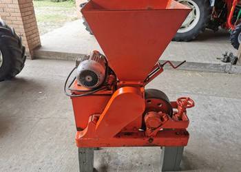Gniotownik do zboża YSTA 4.0kw