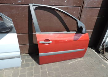 DRZWI PRAWY PRZÓD FORD FIESTA MK6 FL 5D KOLOR T5
