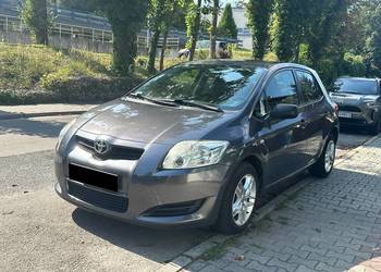 Toyota Auris 1.6 VVT-i benzyna