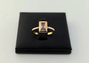 Złoty pierścionek próby 585 - 1,82g (Rozmiar 12)