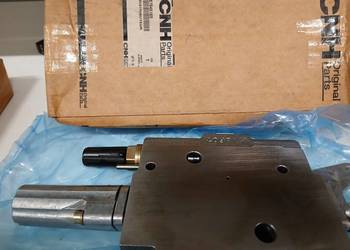 Sekcja hydrauliki 87546169 Newholland