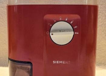 Bardzo stary żarnowy młynek do kawy. Siemens. Sprawny! Lata 70, Vintage, re Bardzo stary żarnowy młynek do kawy. Siemens. Sprawny! Lata 70, Vintage, re