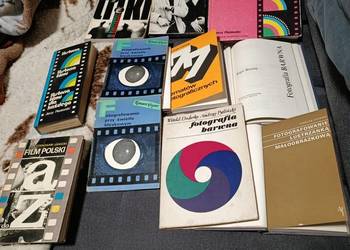 kolekcja zabytkowych książek i publikacji poświęconych tematyce filmowej i