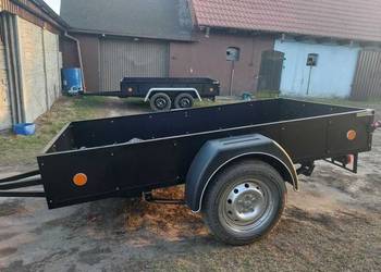 Przyczepa samochodowa