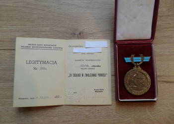 Za Zasługi w Zwalczaniu Powodzi z dokumentem 1962