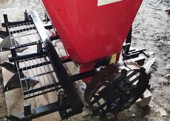 Sadzarka do ziemniaków Akpil