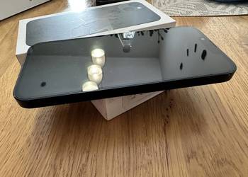 Apple iPhone 13 128GB pełen komplet