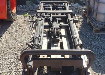 Osprzęt Maszt Toyota bez wideł wys. podn. 3,3 m 8FBE15T 8FBET15 8FBM16