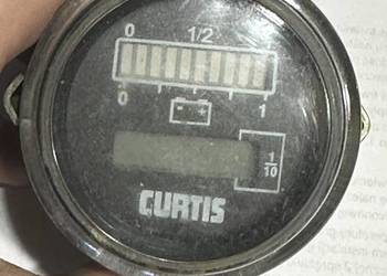 Wskaźnik naładowania baterii Curtis 803RB2448BCJ3010