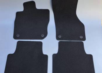 Dywaniki Welurowe VW Passat B9 / Skoda Superb IV Oryginał 3J1863011 Komplet