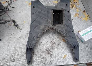 Podloga skuter QT-4 Quantum RS Zipp Motobi Cpi Router Romet Barton Junak