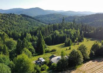 Działka w górach uzbrojona