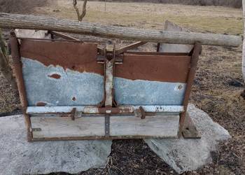 Sprzedam skrzynie do ciągnika