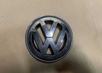 1K5853600 znaczek emblemat grilla volkswagen passat b6