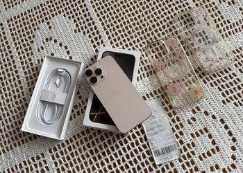 IPhone 16 Pro Max 256GB Gold stan BDB bateria 98% kpl. + GRATISY