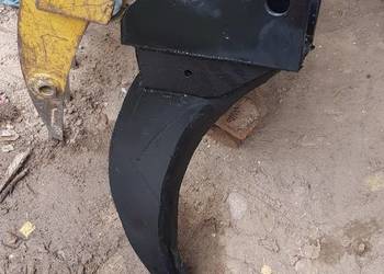 Zrywak do minikoparki