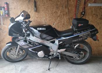 Yamaha FZR 600