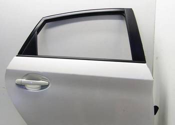 DRZWI TYLNE PRAWY TYŁ 070 TOYOTA PRIUS III LIFT