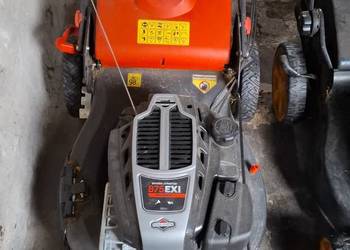 Sprzedam kosiarkę spalinową z napędem 3,2KW