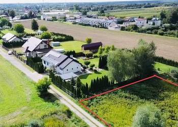 Działka budowlana 1300m2, WZ bezterm., Media, Kolej, Lokalizacja Miasto.