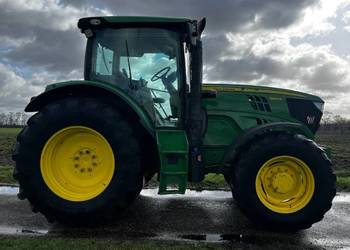 2015 John Deere 6140R