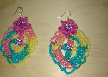 Nowe kolczyki wielokolorowe 5 cm na 6,5