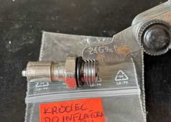Króciec pasuje do prawie wszystkich główek inflatora. Używany.