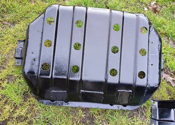 Opel frontera A osłona zbiornika paliwa c24ne c20ne